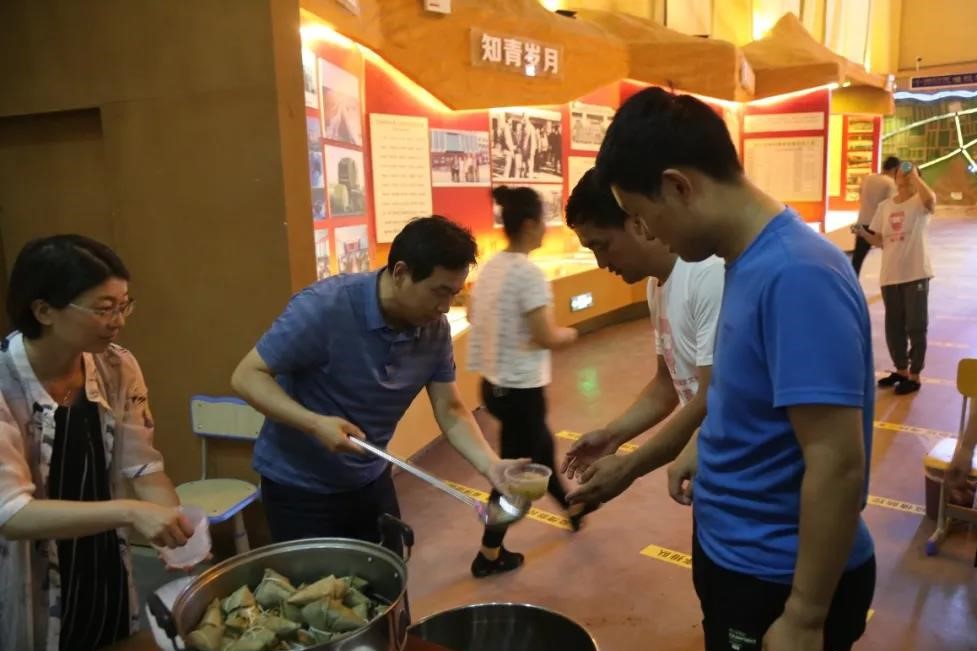 十四团：奏响“七一”活动序章 文艺汇演排练火热进行中