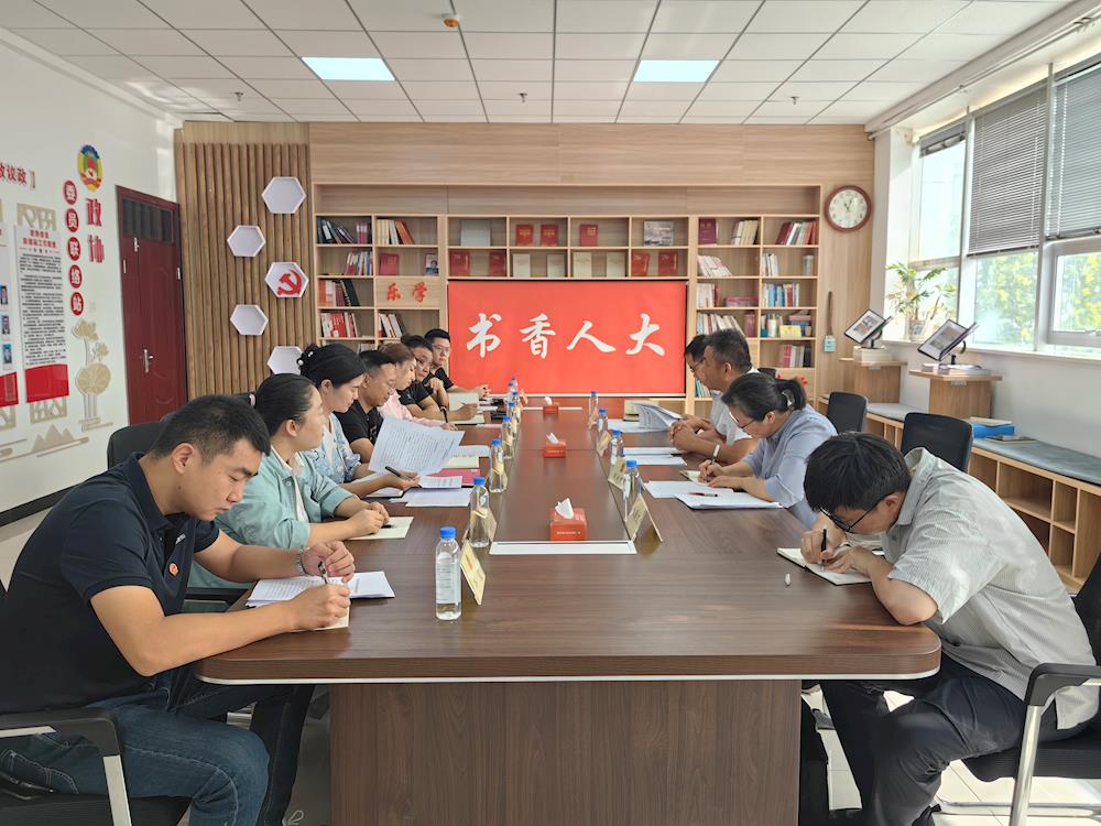 【人大工作动态】阿拉尔市人大常委会领导赴青松路街道人大代表联络站 走访联系代表